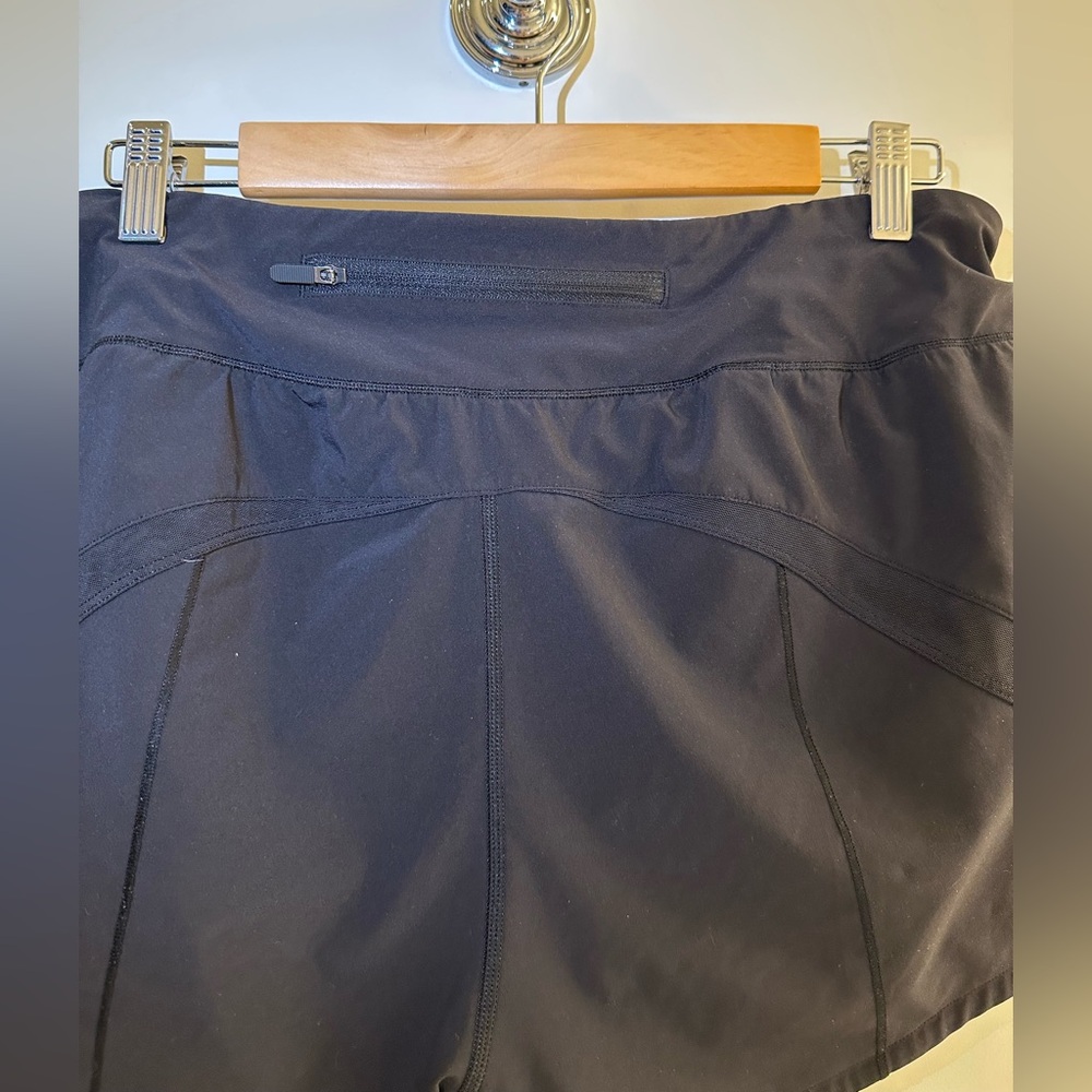 Lululemon • Shorts - Picture 7 of 8